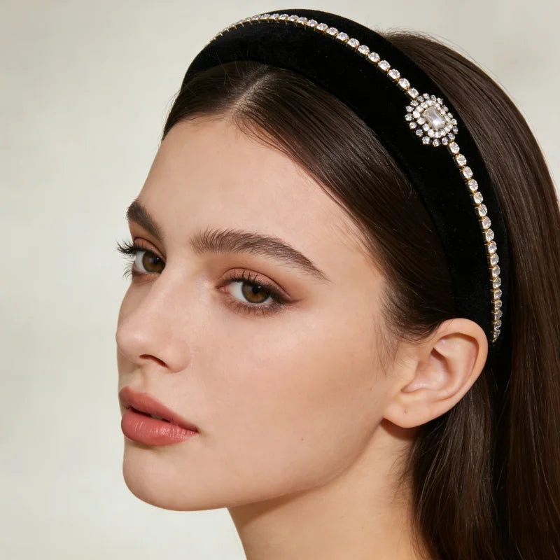 Women's Velvet Crystal Hairband Fashion Wide Hair Hoop Hair Decoration Rhinestone Headband Luxury Hair Accessories for Ladies